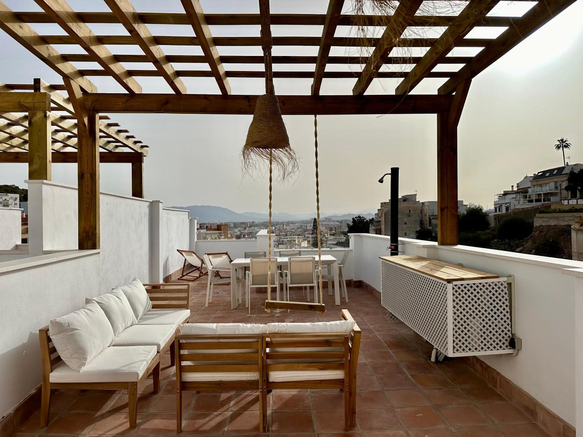 Atico Con Solarium Y Bbq Cerca Del Centro 6 Pax Apartment Málaga Exterior foto
