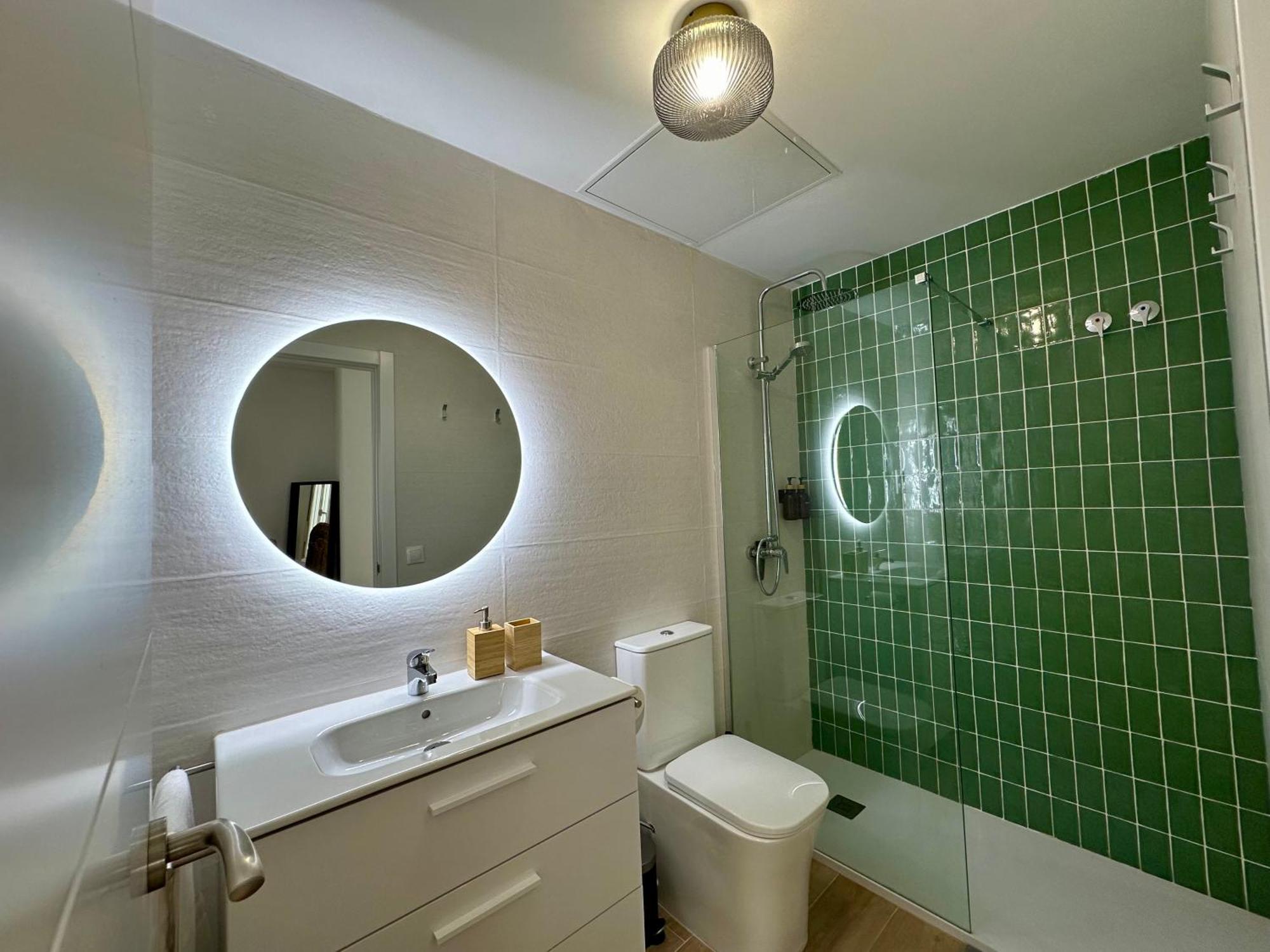 Atico Con Solarium Y Bbq Cerca Del Centro 6 Pax Apartment Málaga Exterior foto